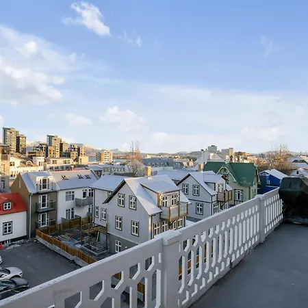 Apartament Spacious 3br Penthouse In Downtown *